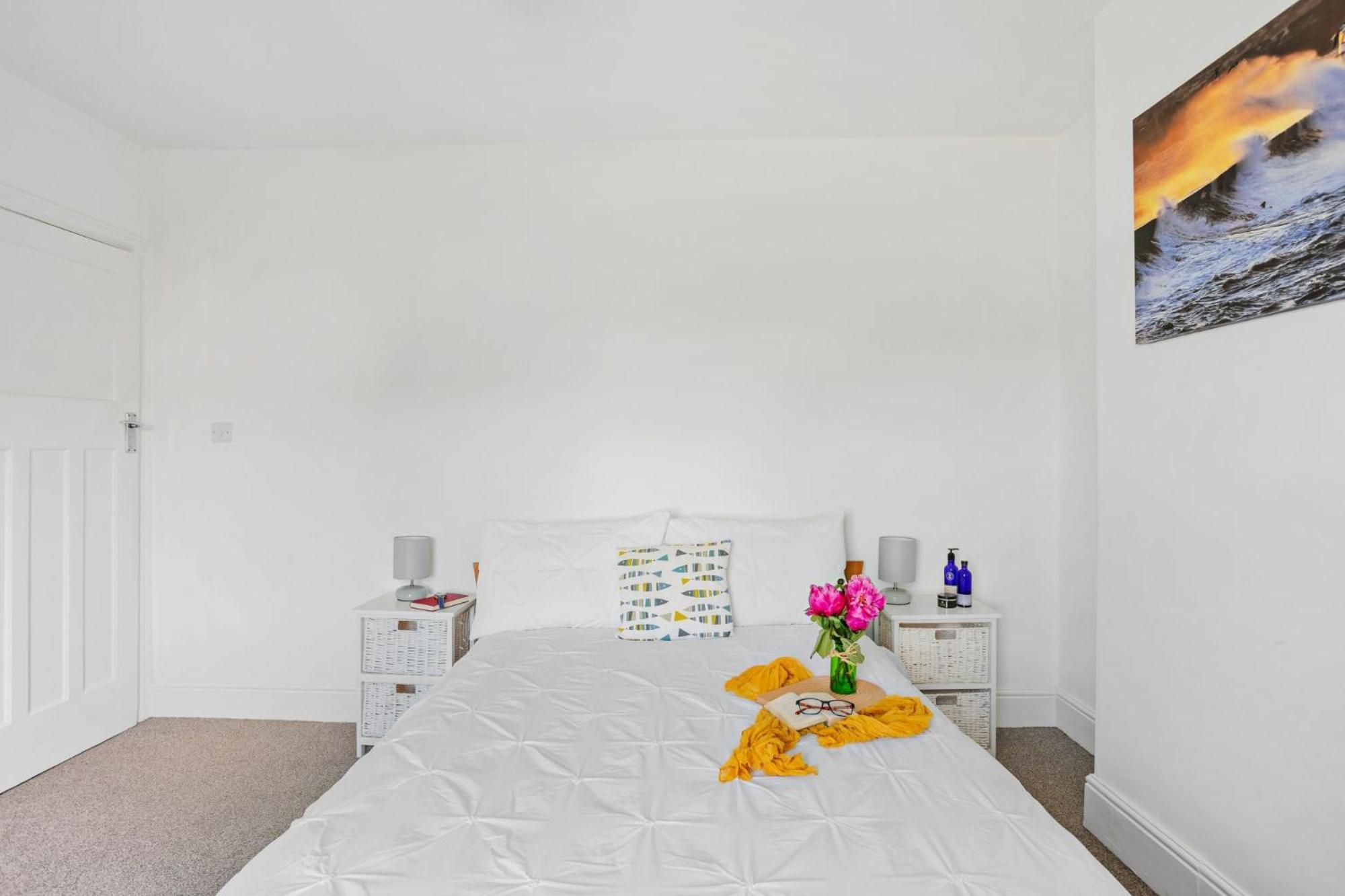 Lighthouse View Villa Бриксам Екстериор снимка
